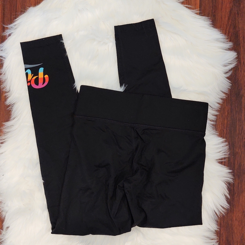 PINK Victoria's Secret Rainbow Script Print Ultimate Leggings - Picture 2 of 2